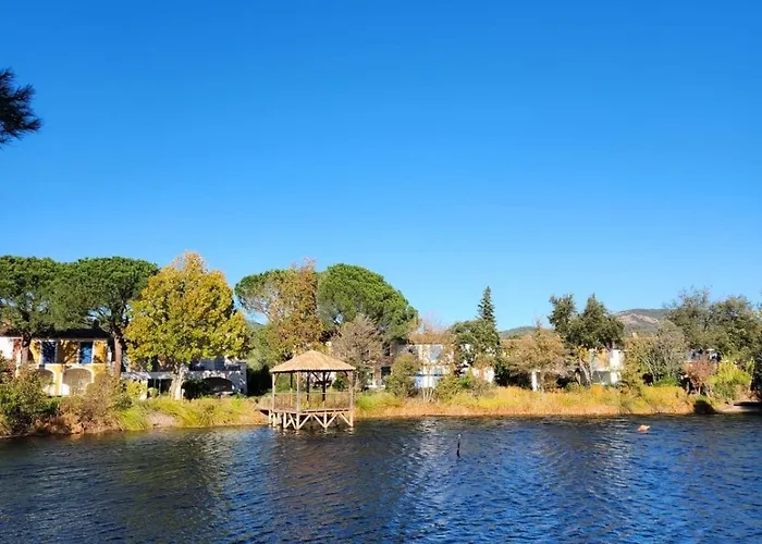 Spacieux T2 Superbe Vue Διαμέρισμα Grimaud